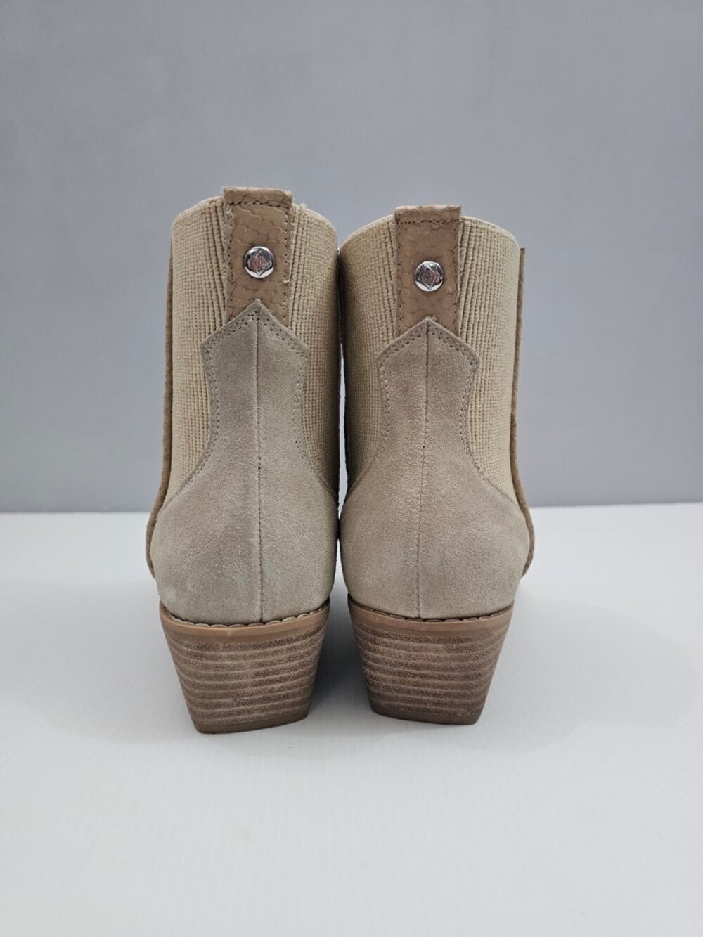 Donald Pliner Gazzi Western Ankle Boot Womens 9 Sand Suede Cowboy Block Heel NEW - Picture 7 of 13